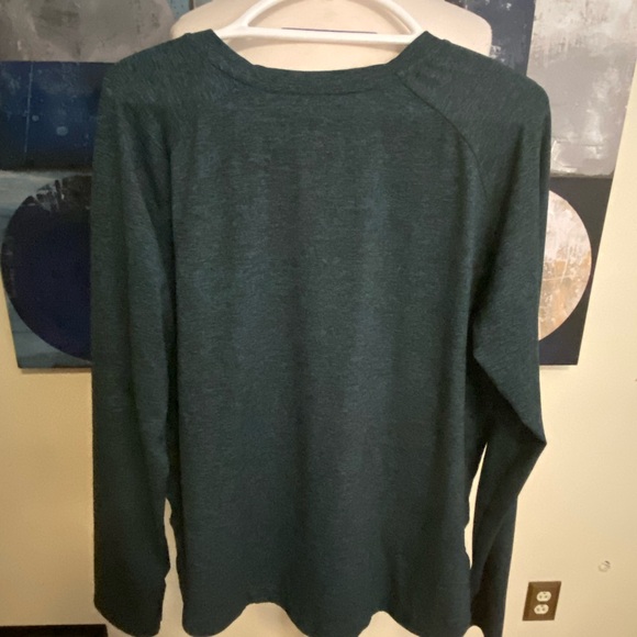 Bundle of 3 Member's Mark tees - Picture 7 of 16